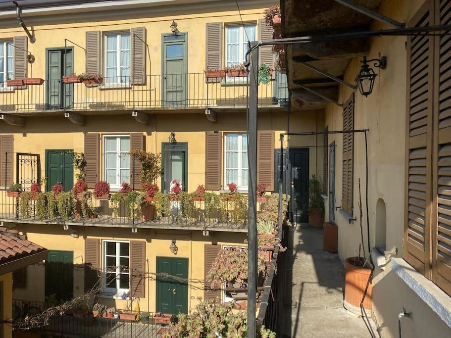 Antica Corte Navigli-Darsena Милано Екстериор снимка
